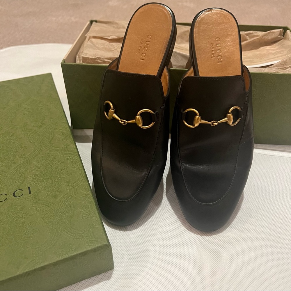 Authentic Gucci Princetown - Size 37 - Fits a 6.5